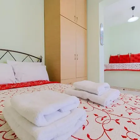Holiday home Endless Blue Maisonette With 3-bdrms And Garden *